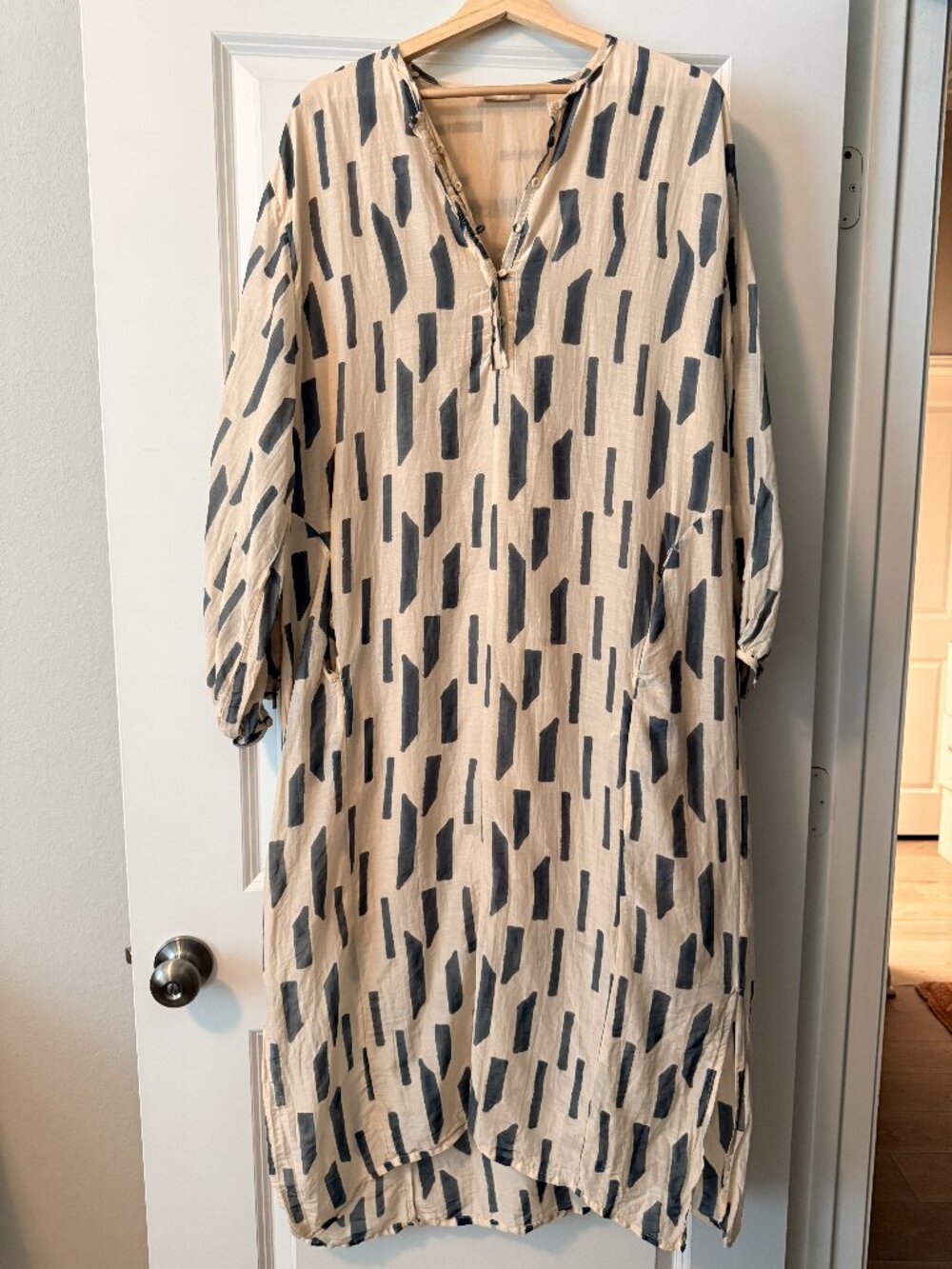 MIRTH Kona Caftan in Parchment Rainfall Size Medium